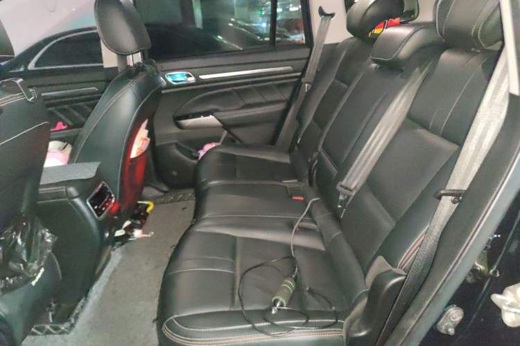 Used GAC Trumpchi GS8 2021 390T Two-Wheel Drive Luxury Smart Connect & Drive Edition (7 Seats) Left Rear Seat