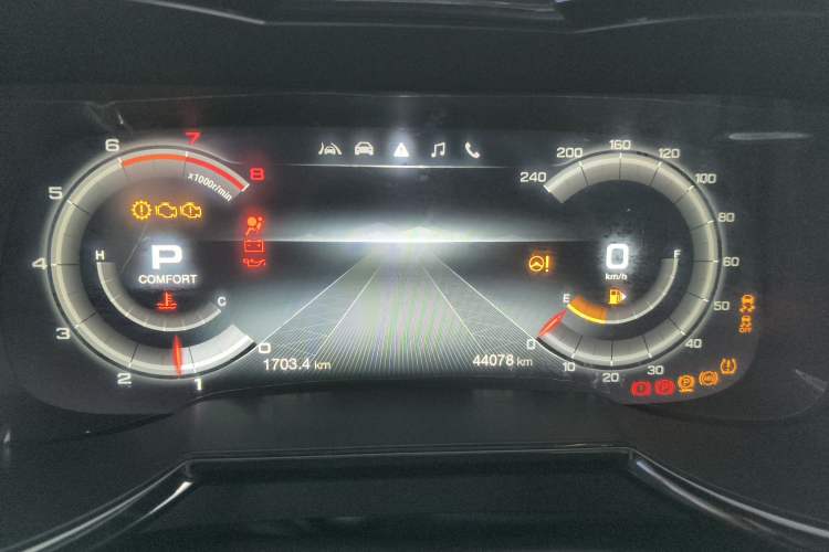 Used GAC Trumpchi GS8 2021 390T Two-Wheel-Drive Dark Knight Edition Odometer Close Up