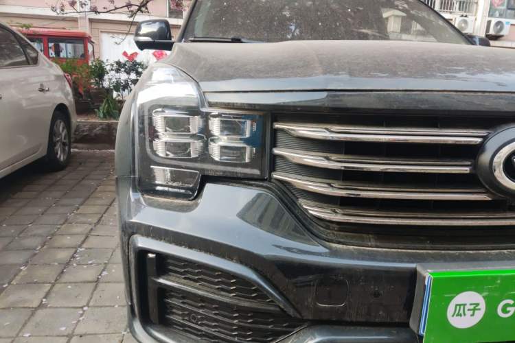 Used GAC Trumpchi GS8 2021 390T Two-Wheel-Drive Dark Knight Edition Right Front Headlight