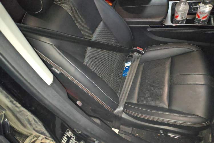 Used GAC Trumpchi GS8 2021 390T Two-Wheel-Drive Dark Knight Edition Right Front Seat