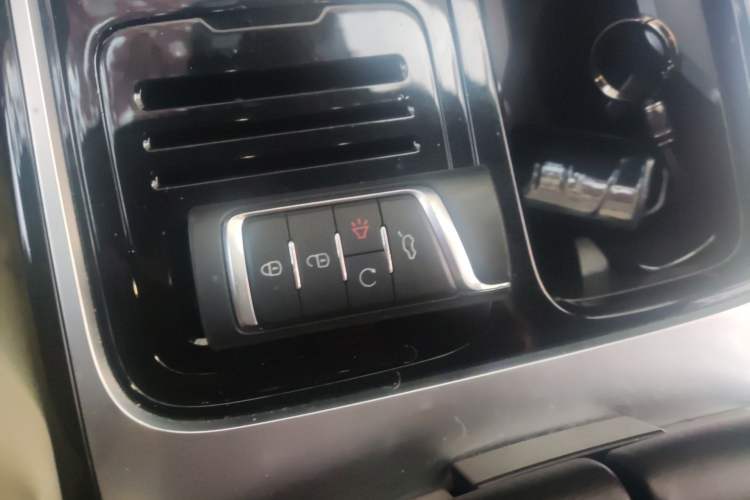 Used GAC Trumpchi GS8 2021 390T Two-Wheel-Drive Dark Knight Edition Vehicle Key