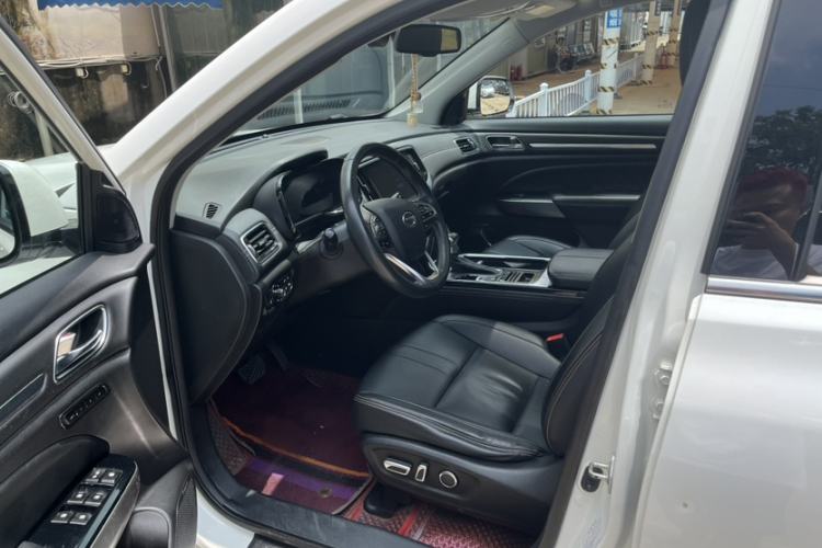 Used GAC Trumpchi GS8 2021 390T Two-Wheel Drive Luxury Smart Connect & Drive Edition (7 Seats) Interior 1