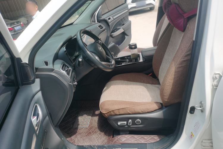Used GAC Trumpchi GS8 2021 390T Two-Wheel Drive Luxury Smart Connect & Drive Edition (7 Seats) Left Front Seat