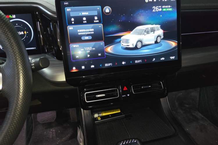 Used GAC Trumpchi GS8 2022 Flagship Series 2.0 TGDI Two-Wheel-Drive Prestige Edition (7 Seats) Audio And AC Panel