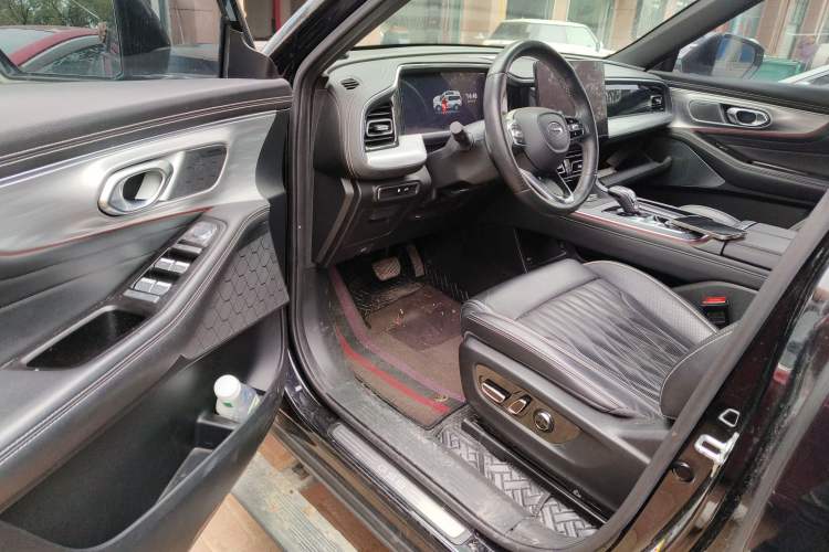 Used GAC Trumpchi GS8 2022 Flagship Series 2.0 TGDI Two-Wheel-Drive Prestige Edition (7 Seats) Driver Seat