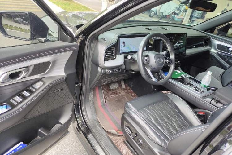 Used GAC Trumpchi GS8 2022 Linghang Series 2.0 TGDI Two-Wheel-Drive Luxury Smart Connectivity Version (7 Seats) Driver Seat