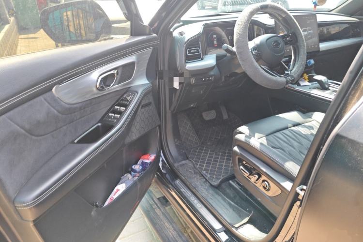 Used GAC Trumpchi GS8 2022 Dual-Engine Series 2.0TM Two-Wheel Drive Prestige Edition (7 Seats) Driver Seat
