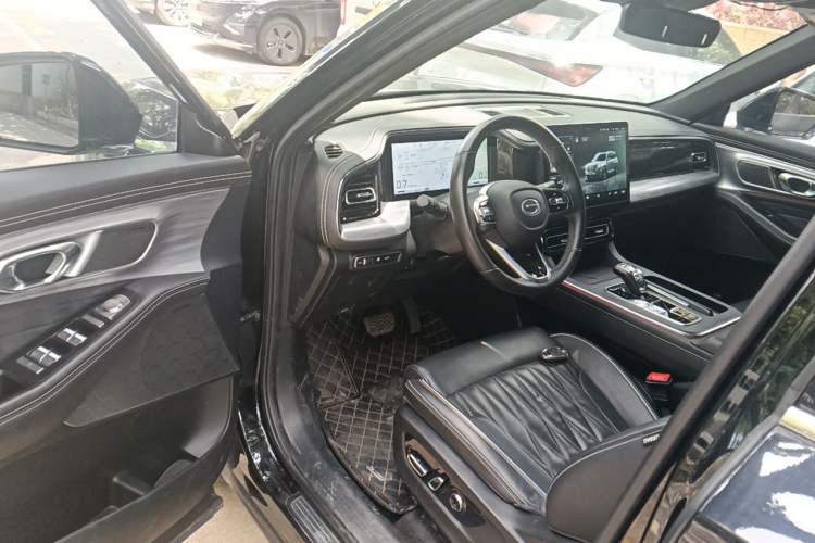 Used GAC Trumpchi GS8 2022 Flagship Series 2.0 TGDI Four-Wheel Drive Luxury Smart Connectivity Version (7 Seats) Driver Seat