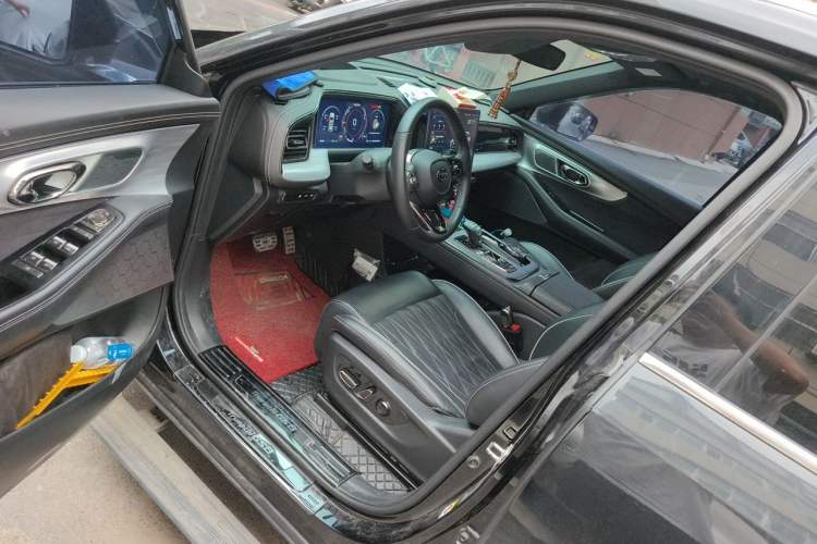Used GAC Trumpchi GS8 2022 Double-Energy Series 2.0TM Four-Wheel Drive Premium Edition (7 Seats) Driver Seat