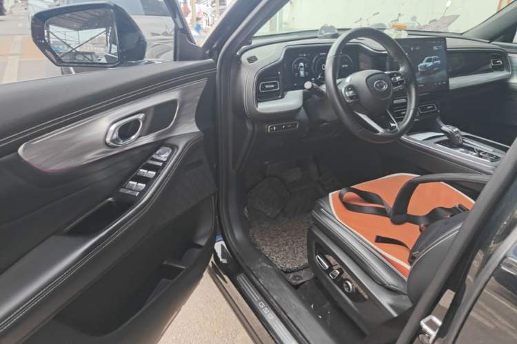 Used GAC Trumpchi GS8 2022 Linghang Series 2.0 TGDI Two-Wheel-Drive Luxury Smart Connectivity Version (7 Seats) Driver Seat