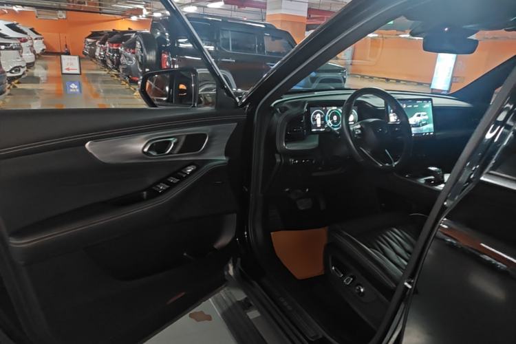 Used GAC Trumpchi GS8 2022 Linghang Series 2.0 TGDI Two-Wheel-Drive Luxury Smart Connectivity Version (7 Seats) Driver Seat