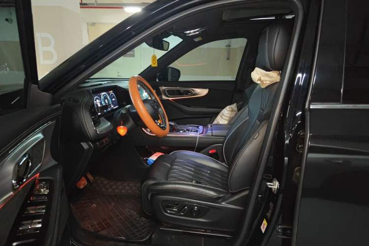 Used GAC Trumpchi GS8 2022 Dual-Engine Series 2.0TM Two-Wheel Drive Prestige Edition (7 Seats) Driver Seat