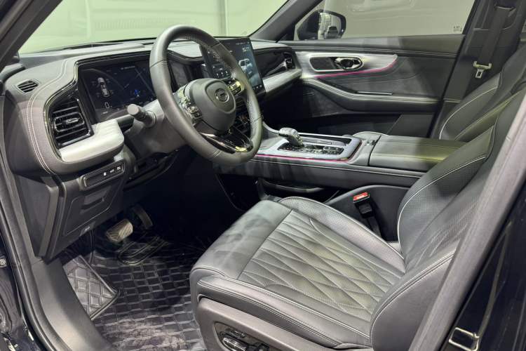 Used GAC Trumpchi GS8 2022 Dual-Engine Series 2.0TM Two-Wheel Drive Prestige Edition (7 Seats) Driver Seat