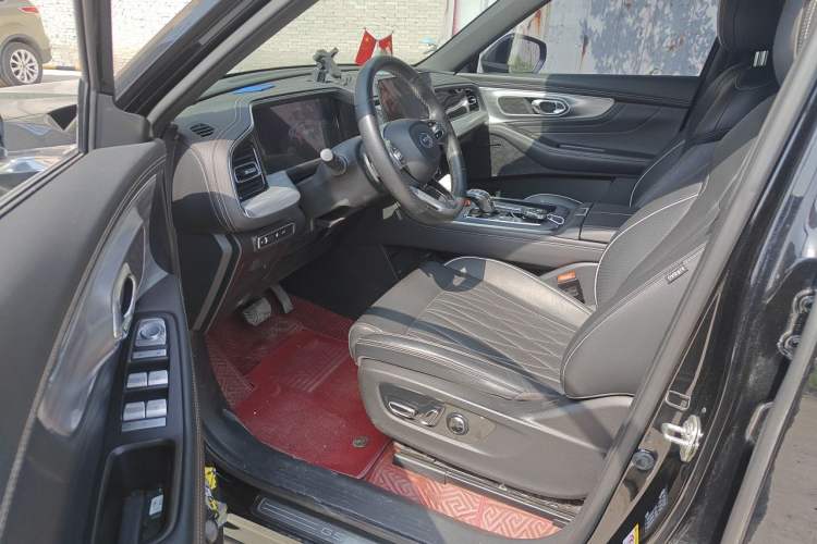 Used GAC Trumpchi GS8 2022 Flagship Series 2.0 TGDI Two-Wheel-Drive Prestige Edition (7 Seats) Driver Seat