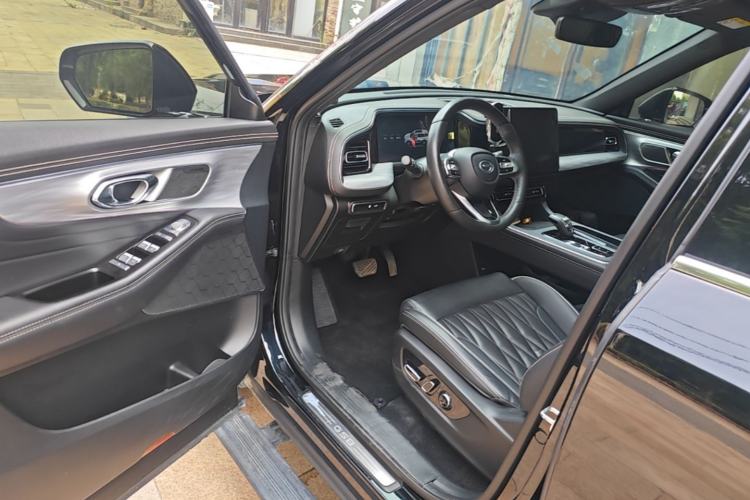 Used GAC Trumpchi GS8 2022 LINGHANG Series 2.0 TGDI Two-Wheel-Drive Luxury Edition (7 Seats) Driver Seat
