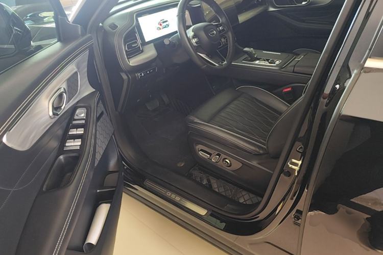 Used GAC Trumpchi GS8 2022 Linghang Series 2.0 TGDI Two-Wheel-Drive Luxury Smart Connectivity Version (7 Seats) Driver Seat