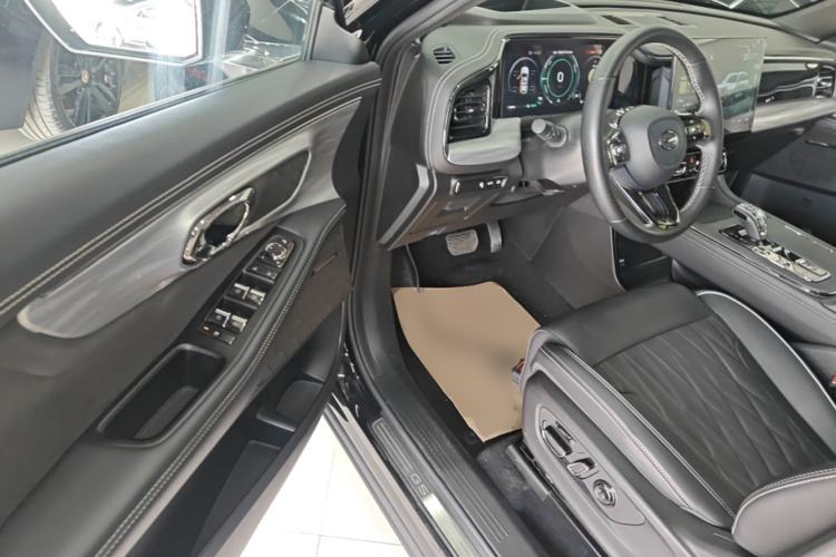 Used GAC Trumpchi GS8 2022 Dual-Engine Series 2.0TM Two-Wheel Drive Prestige Edition (7 Seats) Driver Seat