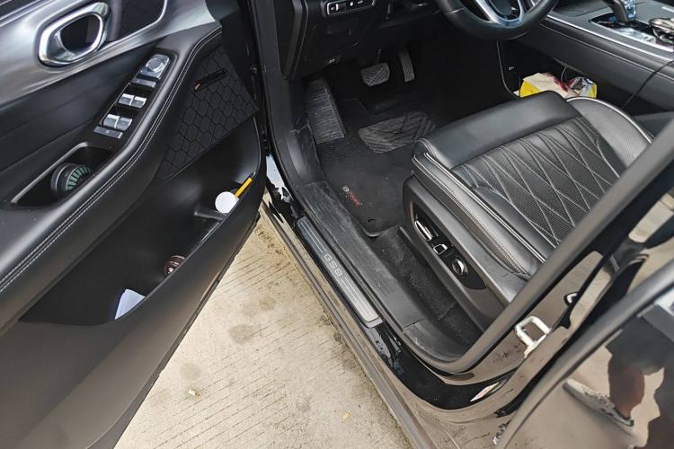 Used GAC Trumpchi GS8 2022 Linghang Series 2.0 TGDI Two-Wheel-Drive Luxury Smart Connectivity Version (7 Seats) Driver Seat