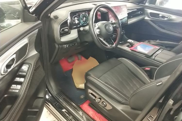 Used GAC Trumpchi GS8 2022 Linghang Series 2.0 TGDI Two-Wheel-Drive Luxury Smart Connectivity Version (7 Seats) Driver Seat