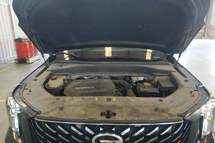 Used GAC Trumpchi GS8 2022 Linghang Series 2.0 TGDI Two-Wheel-Drive Luxury Smart Connectivity Version (7 Seats) Engine Bay