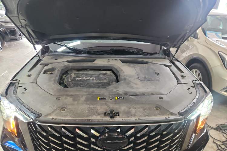 Used GAC Trumpchi GS8 2022 Flagship Series 2.0 TGDI Two-Wheel-Drive Prestige Edition (7 Seats) Engine Bay