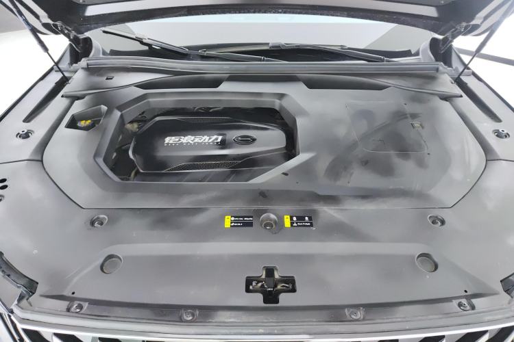 Used GAC Trumpchi GS8 2022 LINGHANG Series 2.0 TGDI Two-Wheel-Drive Luxury Edition (7 Seats) Engine Bay