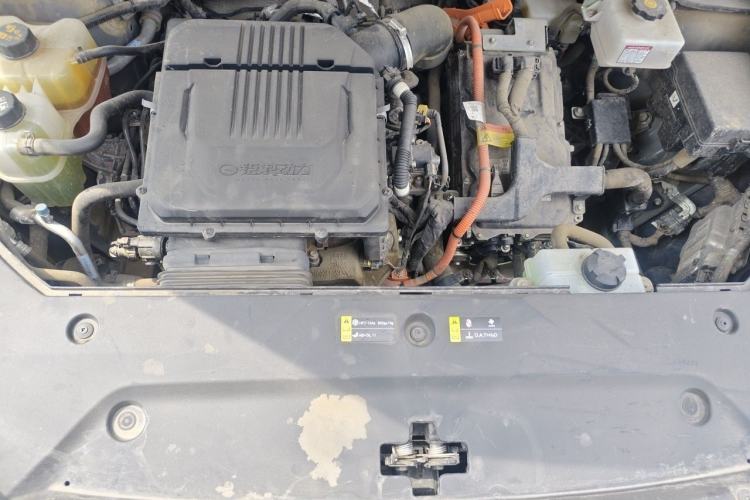 Used GAC Trumpchi GS8 2022 Dual-Engine Series 2.0TM Two-Wheel Drive Prestige Edition (7 Seats) Engine Bay