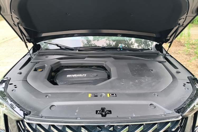 Used GAC Trumpchi GS8 2022 LINGHANG Series 2.0 TGDI Two-Wheel-Drive Luxury Edition (7 Seats) Engine Bay