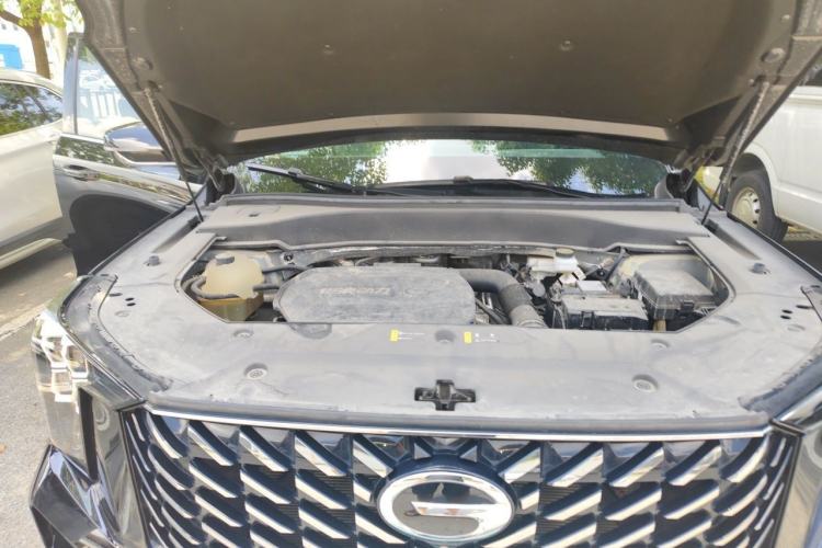 Used GAC Trumpchi GS8 2022 Linghang Series 2.0 TGDI Two-Wheel-Drive Luxury Smart Connectivity Version (7 Seats) Engine Bay