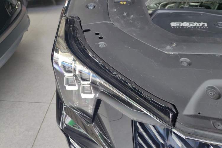 Used GAC Trumpchi GS8 2022 Linghang Series 2.0 TGDI Two-Wheel-Drive Luxury Smart Connectivity Version (7 Seats) Engine Bay Right