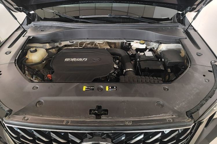 Used GAC Trumpchi GS8 2022 Linghang Series 2.0 TGDI Two-Wheel-Drive Luxury Smart Connectivity Version (7 Seats) Engine Bay