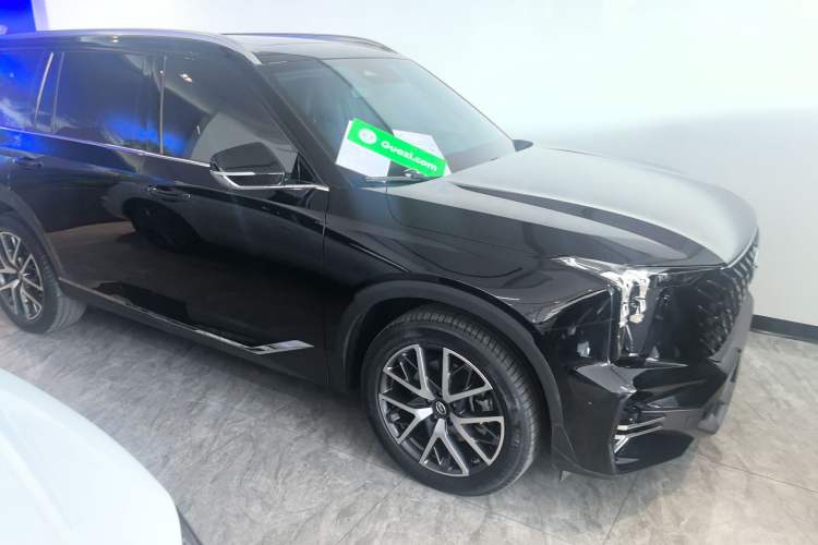 Used GAC Trumpchi GS8 2022 Linghang Series 2.0 TGDI Two-Wheel-Drive Luxury Smart Connectivity Version (7 Seats) Exterior 2