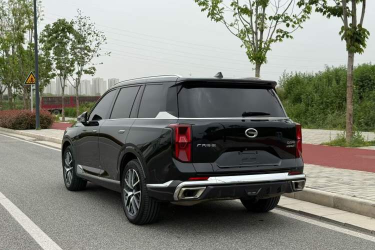 Used GAC Trumpchi GS8 2022 Dual-Engine Series 2.0TM Two-Wheel Drive Prestige Edition (7 Seats) Exterior 3