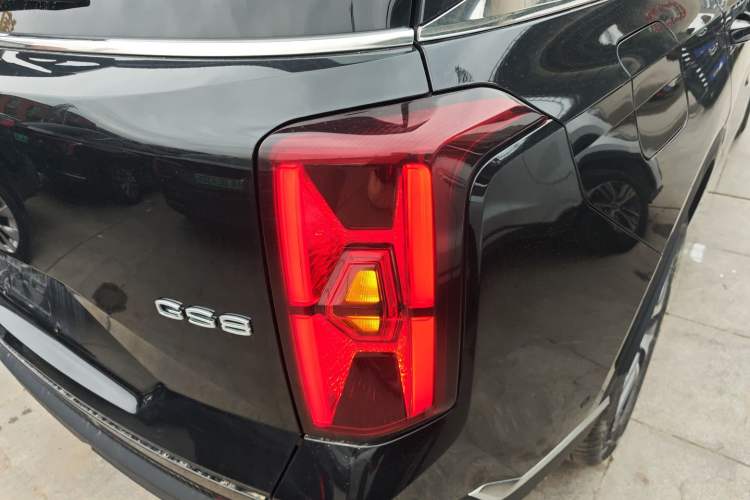 Used GAC Trumpchi GS8 2022 Flagship Series 2.0 TGDI Two-Wheel-Drive Prestige Edition (7 Seats) Exterior 3