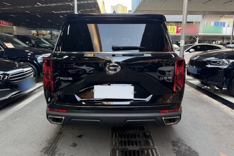 Used GAC Trumpchi GS8 2022 Linghang Series 2.0 TGDI Two-Wheel-Drive Luxury Smart Connectivity Version (7 Seats) Exterior 3