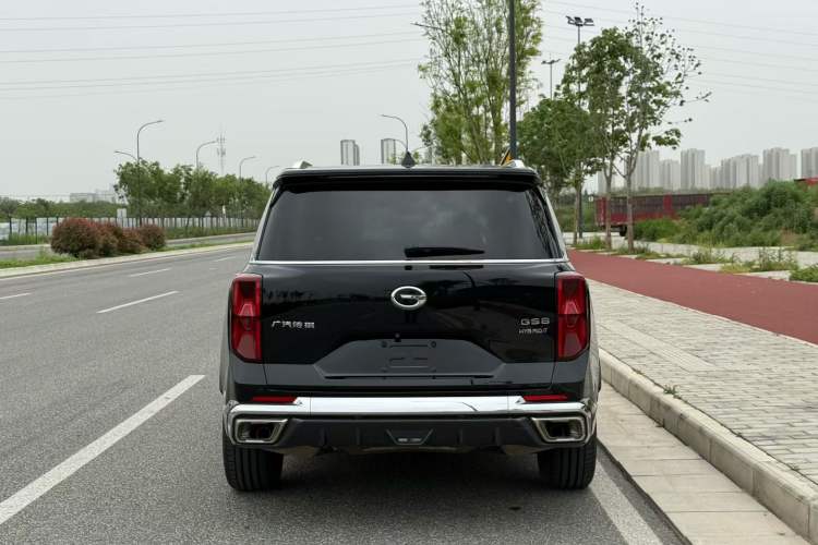Used GAC Trumpchi GS8 2022 Dual-Engine Series 2.0TM Two-Wheel Drive Prestige Edition (7 Seats) Exterior 4