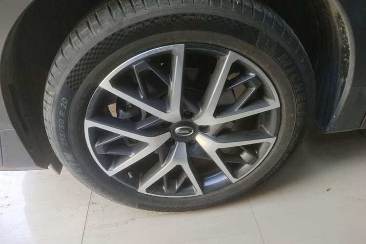 Used GAC Trumpchi GS8 2022 Linghang Series 2.0 TGDI Two-Wheel-Drive Luxury Smart Connectivity Version (7 Seats) Exterior 4