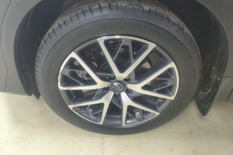 Used GAC Trumpchi GS8 2022 Flagship Series 2.0 TGDI Two-Wheel-Drive Prestige Edition (7 Seats) Exterior 4