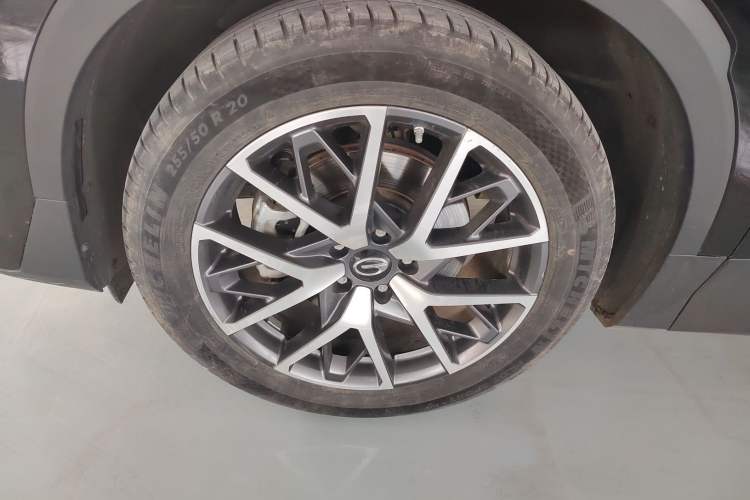 Used GAC Trumpchi GS8 2022 Flagship Series 2.0 TGDI Two-Wheel-Drive Prestige Edition (7 Seats) Exterior 4