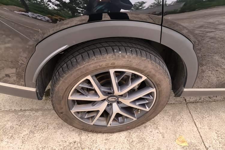 Used GAC Trumpchi GS8 2022 LINGHANG Series 2.0 TGDI Two-Wheel-Drive Luxury Edition (7 Seats) Exterior 5