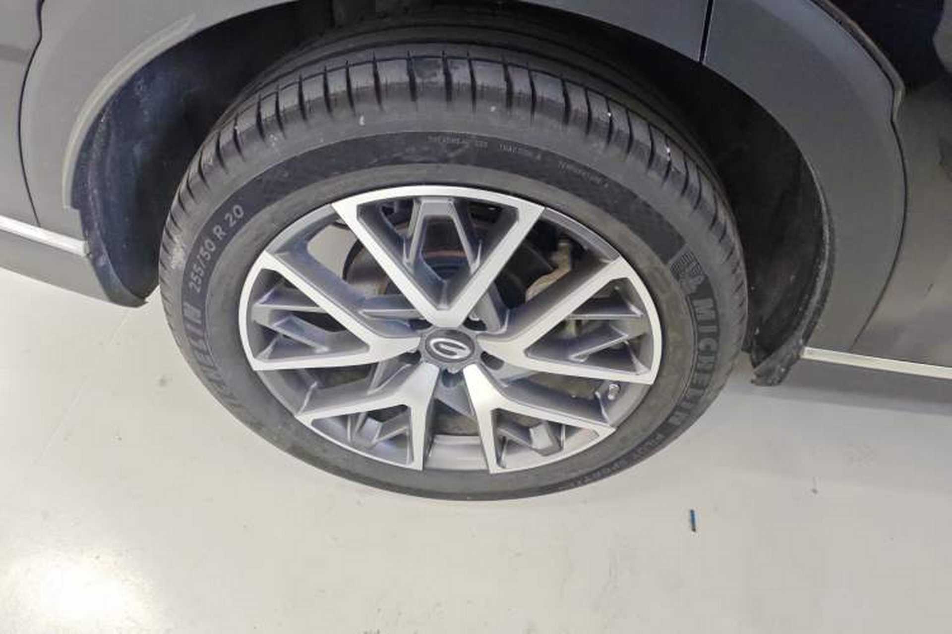 Used GAC Trumpchi GS8 2022 Linghang Series 2.0 TGDI Two-Wheel-Drive Luxury Smart Connectivity Version (7 Seats) Exterior 5