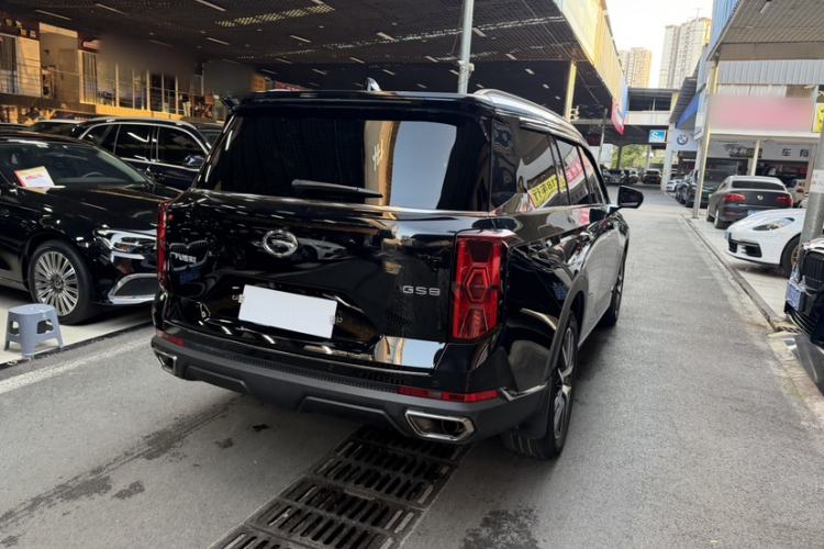 Used GAC Trumpchi GS8 2022 Linghang Series 2.0 TGDI Two-Wheel-Drive Luxury Smart Connectivity Version (7 Seats) Exterior 6