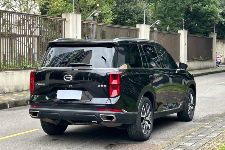 Used GAC Trumpchi GS8 2022 Linghang Series 2.0 TGDI Two-Wheel-Drive Luxury Smart Connectivity Version (7 Seats) Exterior 9