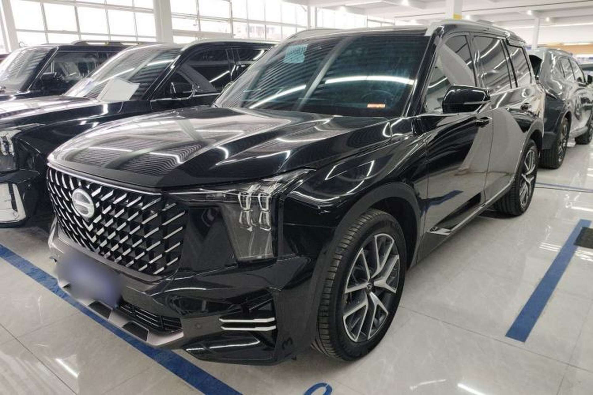 Used GAC Trumpchi GS8 2022 Flagship Series 2.0 TGDI Two-Wheel-Drive Prestige Edition (7 Seats) Front Left 45 Deg