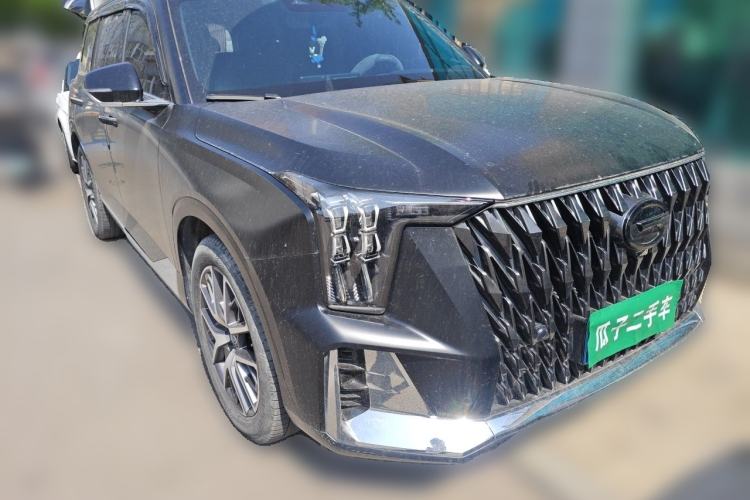 Used GAC Trumpchi GS8 2022 Dual-Engine Series 2.0TM Two-Wheel Drive Prestige Edition (7 Seats) Front Right 45 Deg