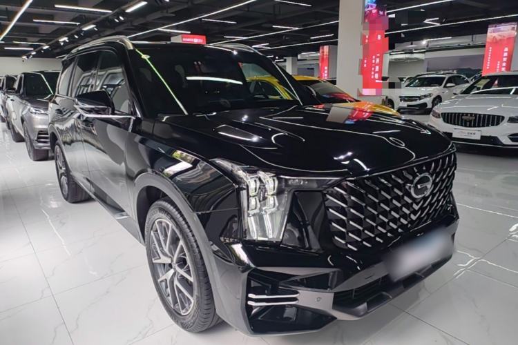 Used GAC Trumpchi GS8 2022 Linghang Series 2.0 TGDI Two-Wheel-Drive Luxury Smart Connectivity Version (7 Seats) Front Right 45 Deg