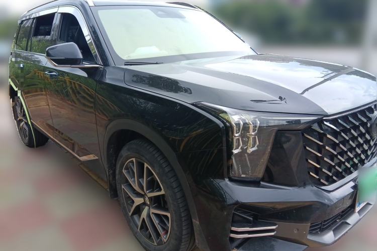 Used GAC Trumpchi GS8 2022 Linghang Series 2.0 TGDI Two-Wheel-Drive Luxury Smart Connectivity Version (7 Seats) Front Right 45 Deg