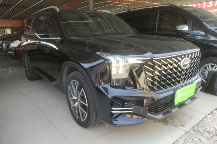 Used GAC Trumpchi GS8 2022 Linghang Series 2.0 TGDI Two-Wheel-Drive Luxury Smart Connectivity Version (7 Seats) Front Right 45 Deg