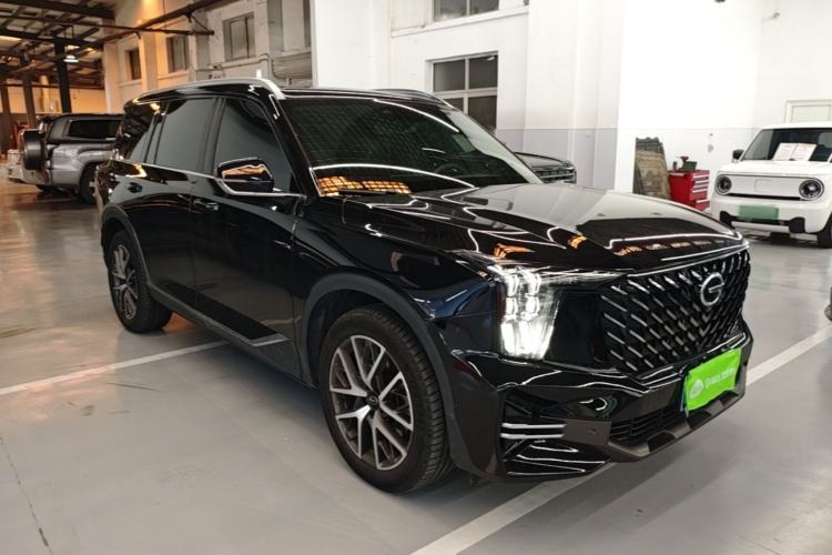 Used GAC Trumpchi GS8 2022 Linghang Series 2.0 TGDI Two-Wheel-Drive Luxury Smart Connectivity Version (7 Seats) Front Right 45 Deg