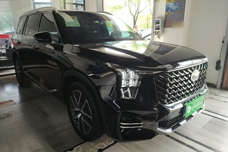 Used GAC Trumpchi GS8 2022 Linghang Series 2.0 TGDI Two-Wheel-Drive Luxury Smart Connectivity Version (7 Seats) Front Right 45 Deg